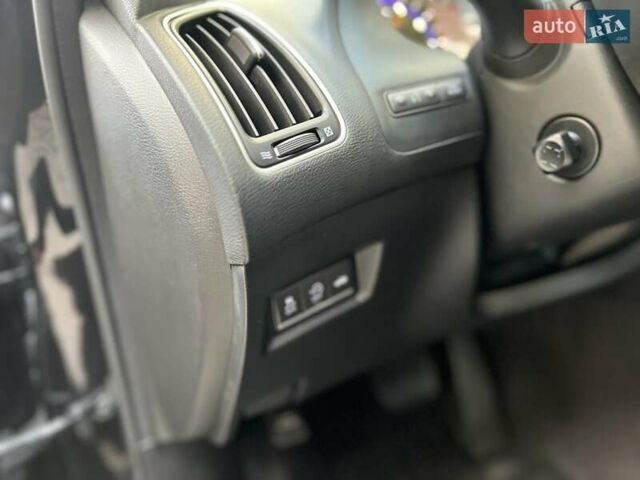 Черный Инфинити Q50, объемом двигателя 2 л и пробегом 53 тыс. км за 18900 $, фото 86 на Automoto.ua