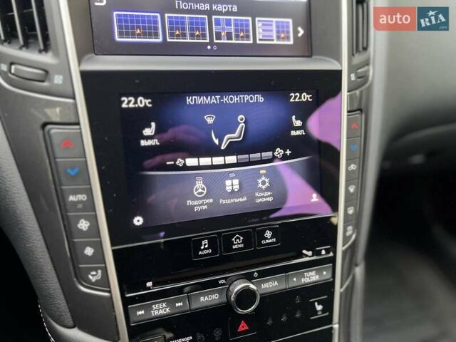 Черный Инфинити Q50, объемом двигателя 2 л и пробегом 53 тыс. км за 18900 $, фото 150 на Automoto.ua