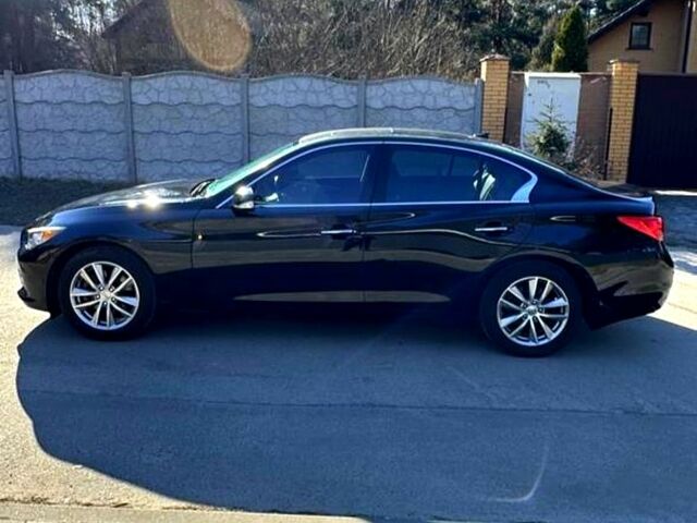 Черный Инфинити Q50, объемом двигателя 2 л и пробегом 137 тыс. км за 14500 $, фото 1 на Automoto.ua