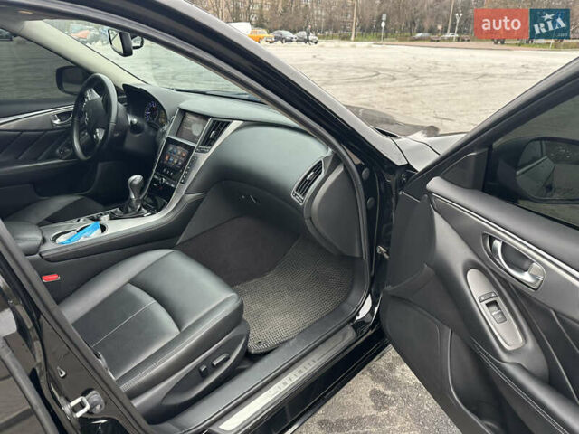Черный Инфинити Q50, объемом двигателя 3 л и пробегом 80 тыс. км за 13300 $, фото 14 на Automoto.ua