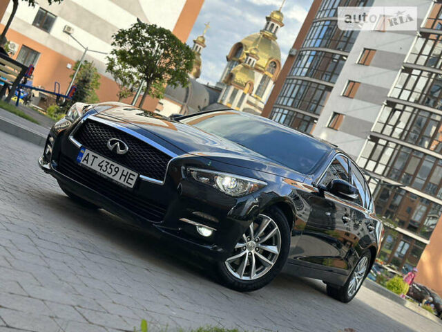 Чорний Інфініті Q50, об'ємом двигуна 3 л та пробігом 50 тис. км за 18650 $, фото 4 на Automoto.ua