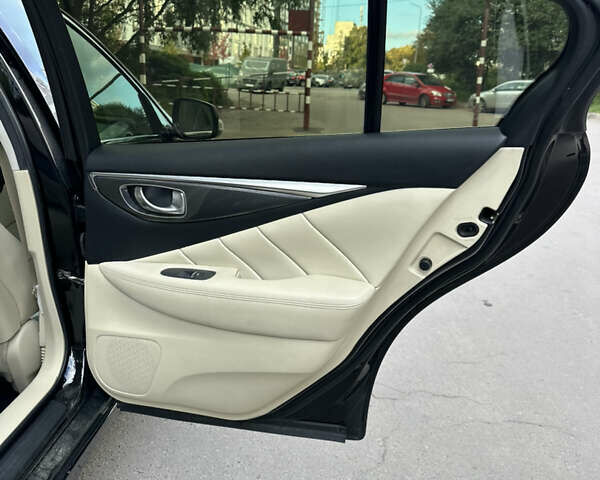 Чорний Інфініті Q50, об'ємом двигуна 2.14 л та пробігом 216 тис. км за 16400 $, фото 15 на Automoto.ua