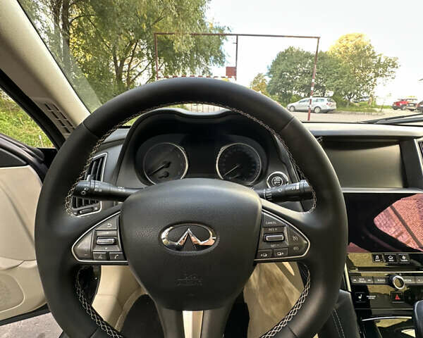 Чорний Інфініті Q50, об'ємом двигуна 2.14 л та пробігом 216 тис. км за 16400 $, фото 19 на Automoto.ua