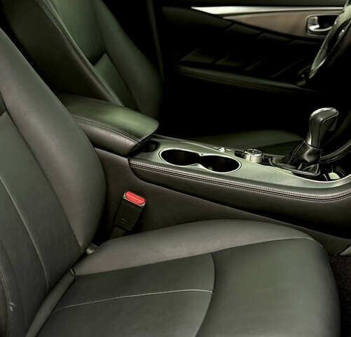 Черный Инфинити Q50, объемом двигателя 3 л и пробегом 155 тыс. км за 12000 $, фото 27 на Automoto.ua