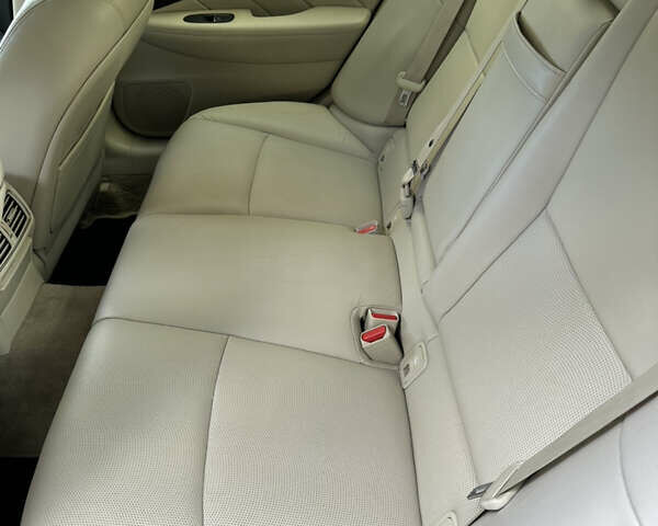 Чорний Інфініті Q50, об'ємом двигуна 2.14 л та пробігом 216 тис. км за 16400 $, фото 11 на Automoto.ua