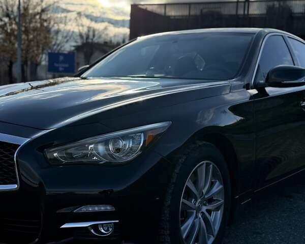 Черный Инфинити Q50, объемом двигателя 1.99 л и пробегом 140 тыс. км за 14500 $, фото 10 на Automoto.ua