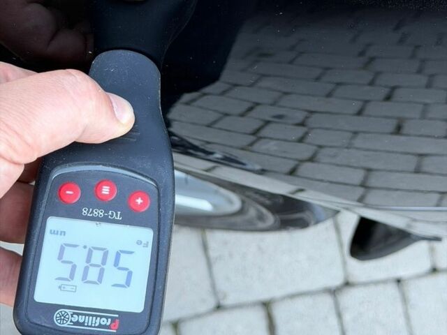Черный Инфинити Q50, объемом двигателя 2.14 л и пробегом 262 тыс. км за 12990 $, фото 41 на Automoto.ua