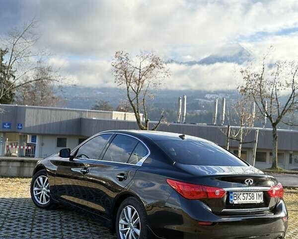 Черный Инфинити Q50, объемом двигателя 1.99 л и пробегом 140 тыс. км за 14500 $, фото 22 на Automoto.ua