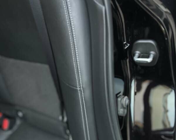 Черный Инфинити Q50, объемом двигателя 2 л и пробегом 53 тыс. км за 18900 $, фото 156 на Automoto.ua