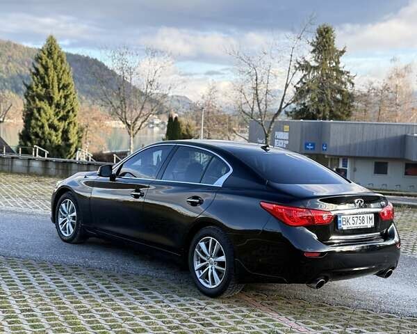 Черный Инфинити Q50, объемом двигателя 1.99 л и пробегом 140 тыс. км за 14500 $, фото 17 на Automoto.ua