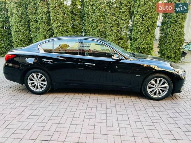 Черный Инфинити Q50, объемом двигателя 2 л и пробегом 53 тыс. км за 18900 $, фото 18 на Automoto.ua