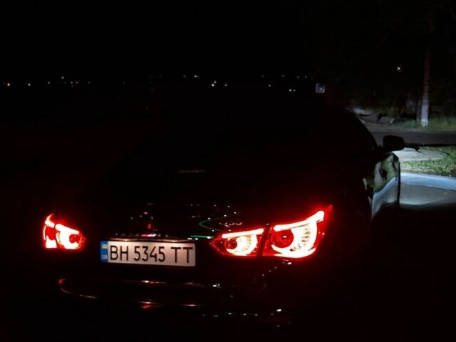 Чорний Інфініті Q50, об'ємом двигуна 3 л та пробігом 83 тис. км за 13500 $, фото 7 на Automoto.ua