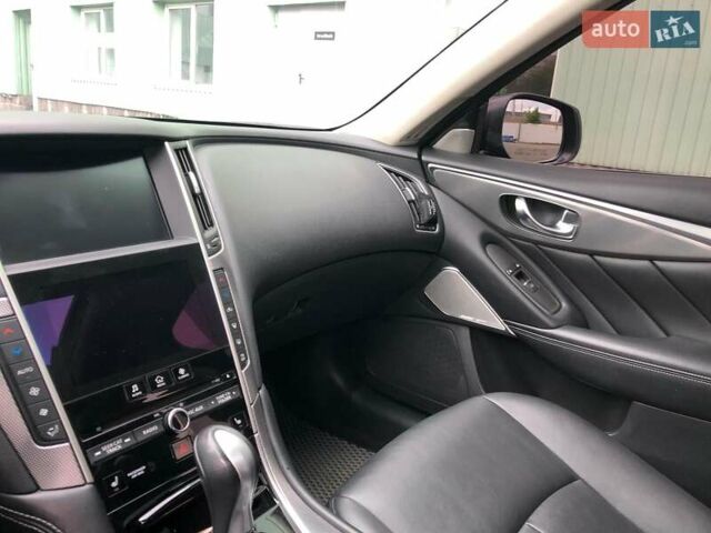 Чорний Інфініті Q50, об'ємом двигуна 3 л та пробігом 144 тис. км за 15350 $, фото 14 на Automoto.ua