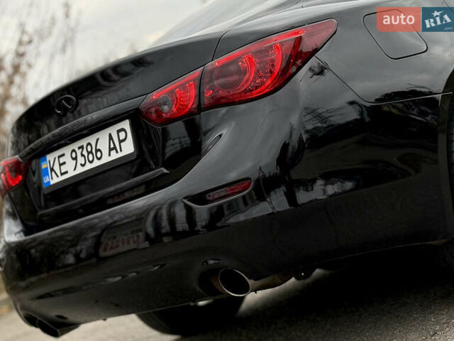 Черный Инфинити Q50, объемом двигателя 3 л и пробегом 155 тыс. км за 12000 $, фото 12 на Automoto.ua