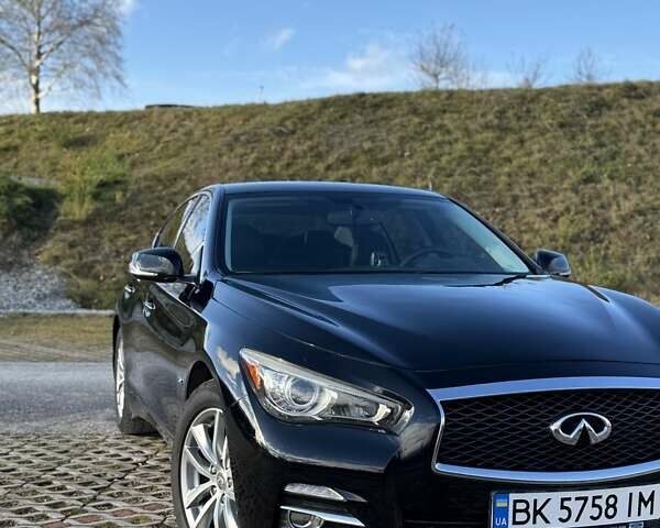 Черный Инфинити Q50, объемом двигателя 1.99 л и пробегом 140 тыс. км за 14500 $, фото 15 на Automoto.ua