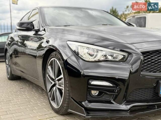 Черный Инфинити Q50, объемом двигателя 3.5 л и пробегом 149 тыс. км за 16999 $, фото 2 на Automoto.ua