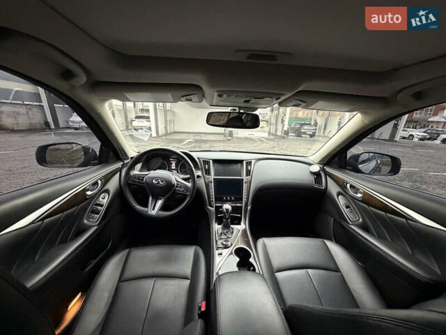 Чорний Інфініті Q50, об'ємом двигуна 3 л та пробігом 86 тис. км за 14500 $, фото 17 на Automoto.ua