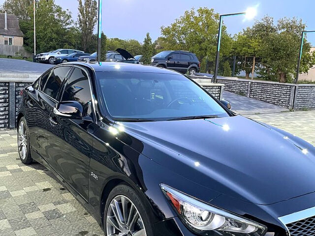 Чорний Інфініті Q50, об'ємом двигуна 3 л та пробігом 95 тис. км за 14500 $, фото 2 на Automoto.ua