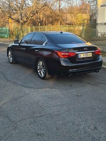 Чорний Інфініті Q50, об'ємом двигуна 2 л та пробігом 122 тис. км за 18000 $, фото 27 на Automoto.ua