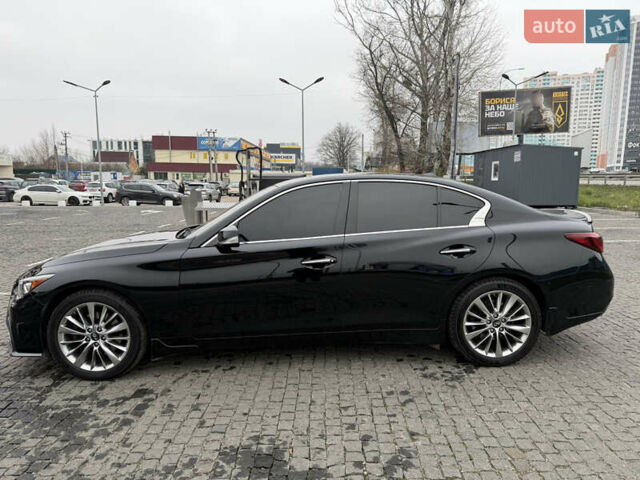 Чорний Інфініті Q50, об'ємом двигуна 3 л та пробігом 86 тис. км за 14500 $, фото 3 на Automoto.ua