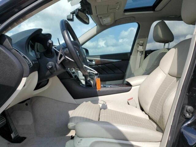 Чорний Інфініті Q50, об'ємом двигуна 0 л та пробігом 75 тис. км за 6500 $, фото 6 на Automoto.ua