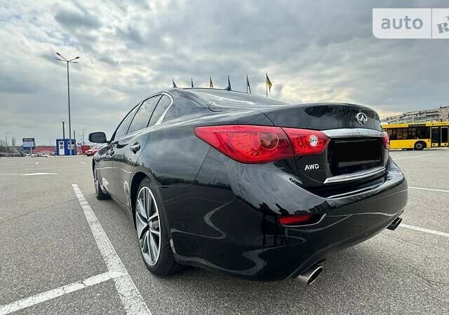 Чорний Інфініті Q50, об'ємом двигуна 1.99 л та пробігом 93 тис. км за 18900 $, фото 1 на Automoto.ua