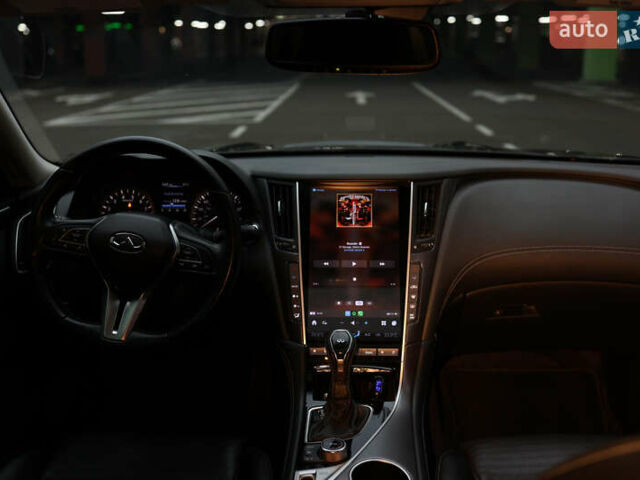 Черный Инфинити Q50, объемом двигателя 3 л и пробегом 157 тыс. км за 17777 $, фото 16 на Automoto.ua