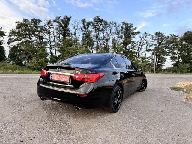 Черный Инфинити Q50, объемом двигателя 2 л и пробегом 61 тыс. км за 20000 $, фото 7 на Automoto.ua