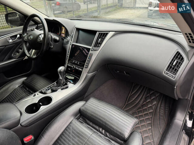 Черный Инфинити Q50, объемом двигателя 3 л и пробегом 100 тыс. км за 9999 $, фото 9 на Automoto.ua