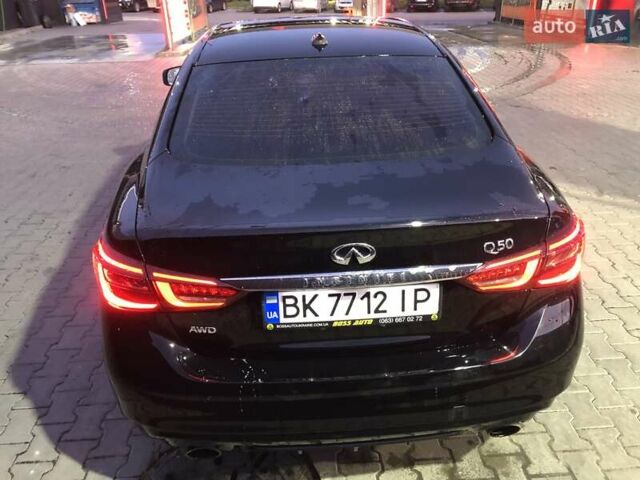 Черный Инфинити Q50, объемом двигателя 1.99 л и пробегом 165 тыс. км за 14999 $, фото 8 на Automoto.ua