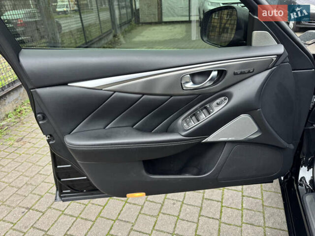 Черный Инфинити Q50, объемом двигателя 3 л и пробегом 100 тыс. км за 9999 $, фото 11 на Automoto.ua