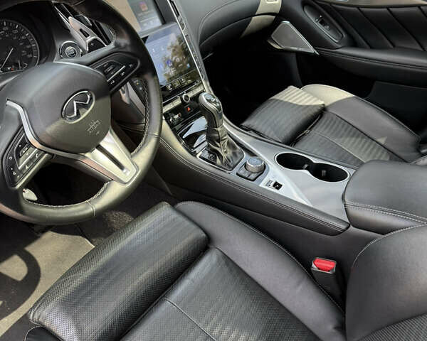 Чорний Інфініті Q50, об'ємом двигуна 3 л та пробігом 66 тис. км за 26500 $, фото 26 на Automoto.ua