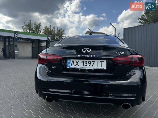 Чорний Інфініті Q50, об'ємом двигуна 1.99 л та пробігом 108 тис. км за 18000 $, фото 5 на Automoto.ua