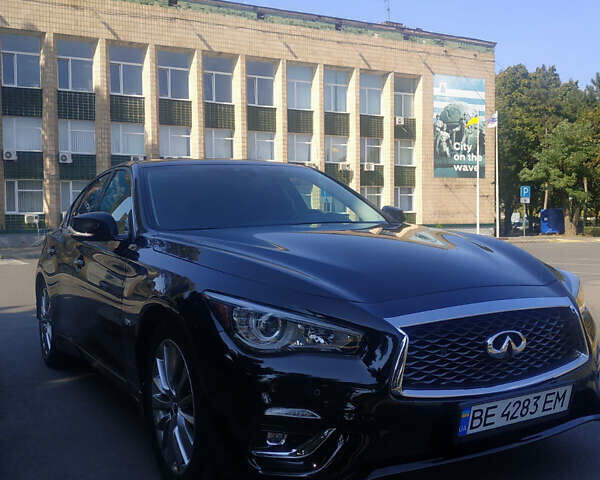 Чорний Інфініті Q50, об'ємом двигуна 3 л та пробігом 60 тис. км за 21000 $, фото 1 на Automoto.ua