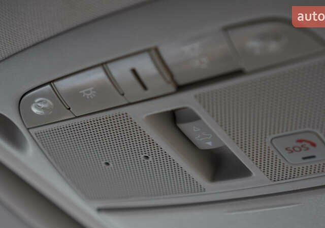 Чорний Інфініті Q50, об'ємом двигуна 3 л та пробігом 66 тис. км за 26500 $, фото 25 на Automoto.ua