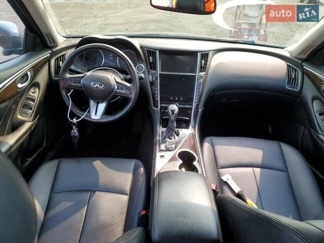 Черный Инфинити Q50, объемом двигателя 3 л и пробегом 84 тыс. км за 2900 $, фото 7 на Automoto.ua