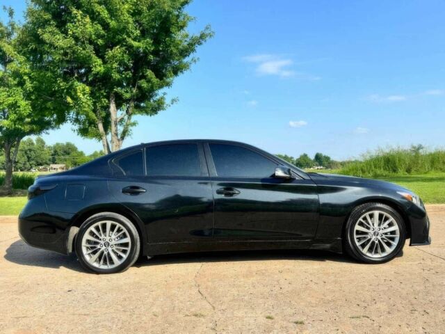 Черный Инфинити Q50, объемом двигателя 3 л и пробегом 40 тыс. км за 7700 $, фото 7 на Automoto.ua