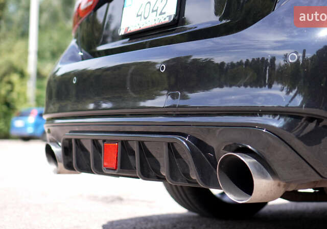 Чорний Інфініті Q50, об'ємом двигуна 3 л та пробігом 66 тис. км за 26500 $, фото 6 на Automoto.ua