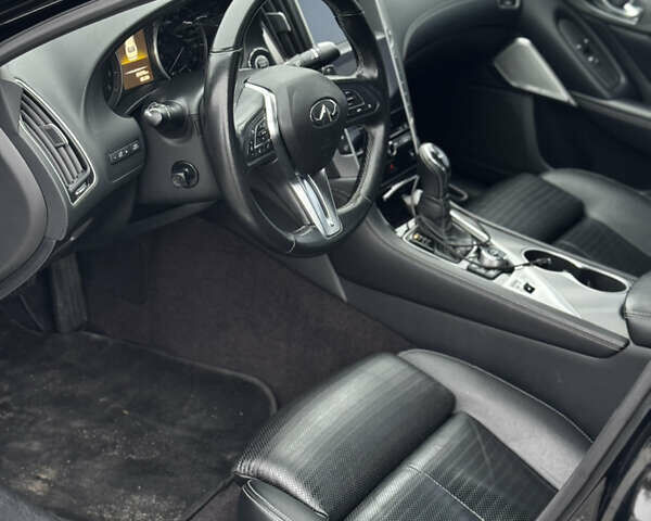 Чорний Інфініті Q50, об'ємом двигуна 3 л та пробігом 89 тис. км за 17600 $, фото 20 на Automoto.ua