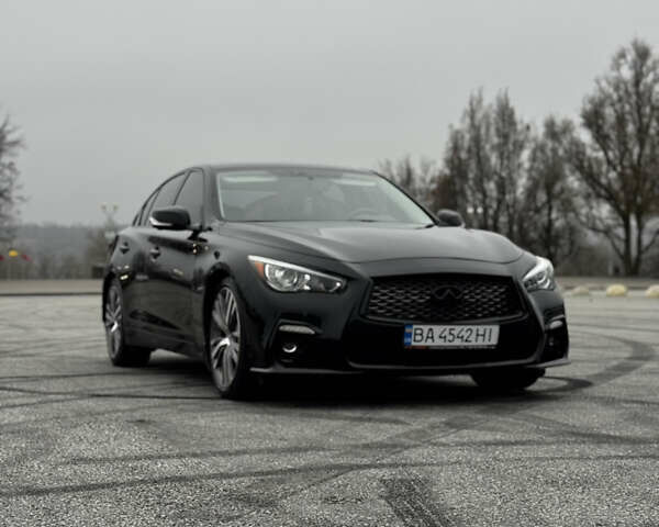 Чорний Інфініті Q50, об'ємом двигуна 3 л та пробігом 89 тис. км за 17600 $, фото 9 на Automoto.ua