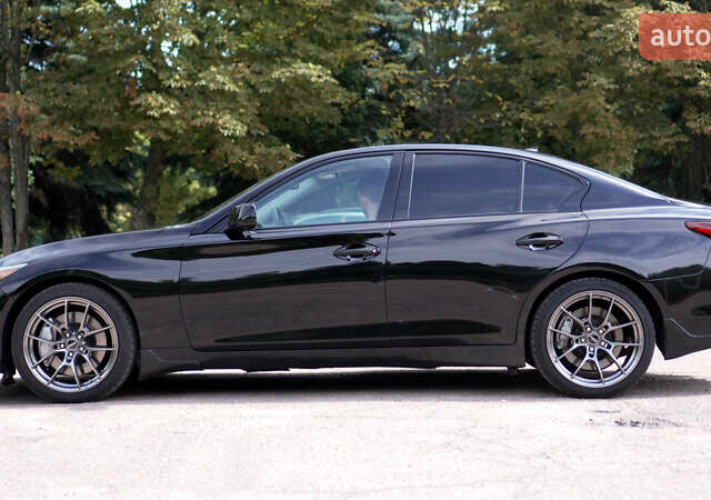 Чорний Інфініті Q50, об'ємом двигуна 3 л та пробігом 66 тис. км за 26500 $, фото 4 на Automoto.ua