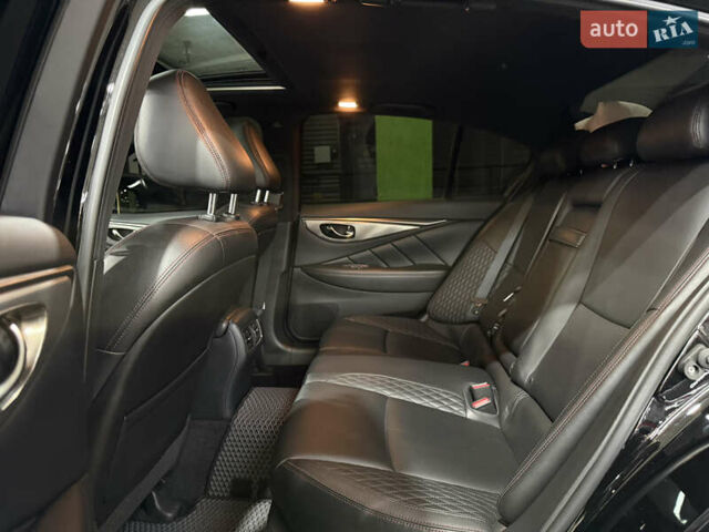 Черный Инфинити Q50, объемом двигателя 3 л и пробегом 64 тыс. км за 21500 $, фото 9 на Automoto.ua