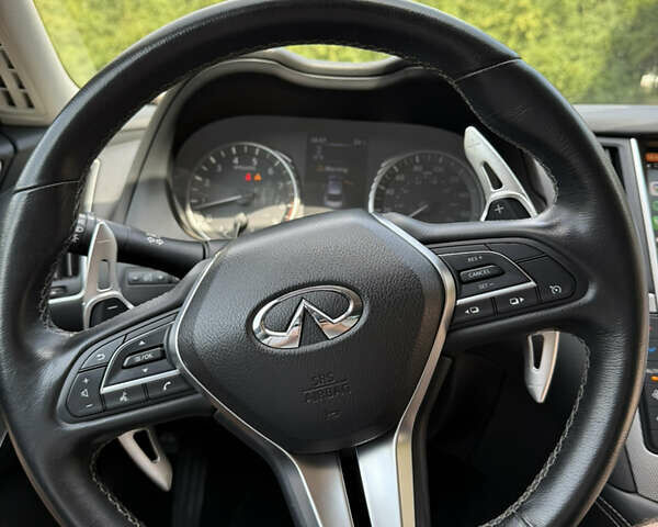 Чорний Інфініті Q50, об'ємом двигуна 3 л та пробігом 66 тис. км за 26500 $, фото 30 на Automoto.ua