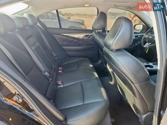 Черный Инфинити Q50, объемом двигателя 3 л и пробегом 62 тыс. км за 3500 $, фото 9 на Automoto.ua