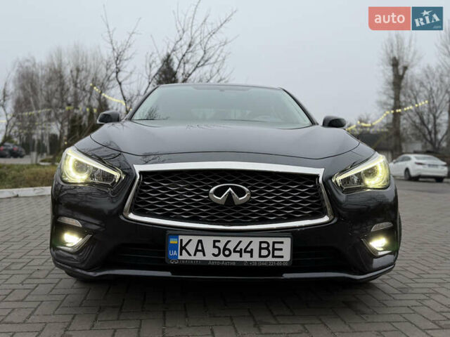 Черный Инфинити Q50, объемом двигателя 1.99 л и пробегом 38 тыс. км за 21500 $, фото 12 на Automoto.ua