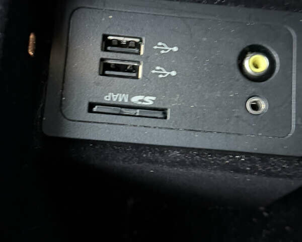 Чорний Інфініті Q50, об'ємом двигуна 1.99 л та пробігом 38 тис. км за 21500 $, фото 65 на Automoto.ua