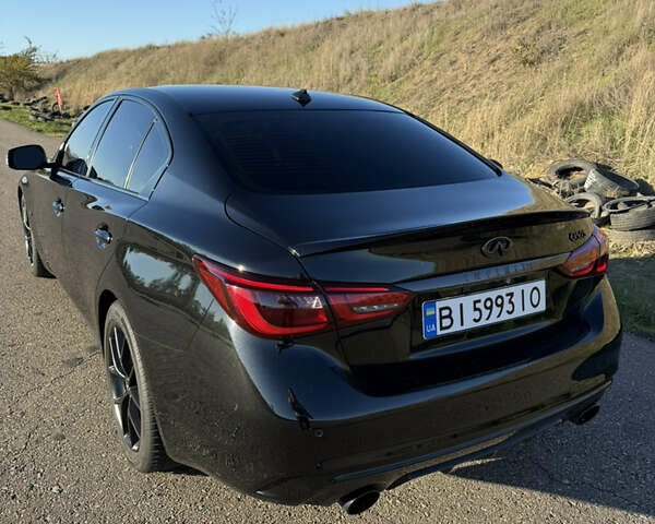 Черный Инфинити Q50, объемом двигателя 3 л и пробегом 114 тыс. км за 23700 $, фото 1 на Automoto.ua
