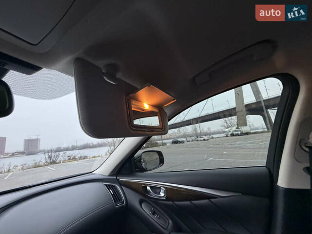 Чорний Інфініті Q50, об'ємом двигуна 1.99 л та пробігом 38 тис. км за 21500 $, фото 57 на Automoto.ua