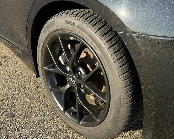 Черный Инфинити Q50, объемом двигателя 3 л и пробегом 114 тыс. км за 23700 $, фото 2 на Automoto.ua