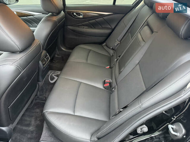 Чорний Інфініті Q50, об'ємом двигуна 1.99 л та пробігом 38 тис. км за 21500 $, фото 27 на Automoto.ua